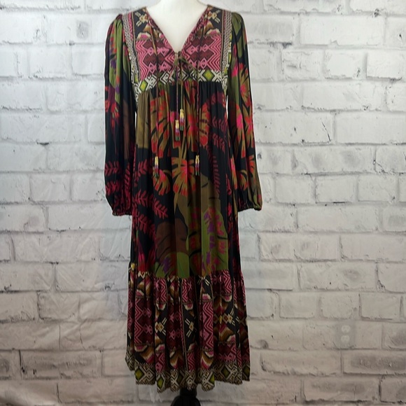 FARM Rio Yawanawa Long Sleeve Tropical Forest Midi Dress - Picture 1 of 16